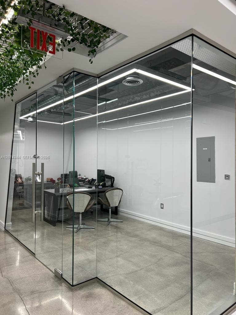 2550 NW 100th Ave, Doral, FL 33172 — zdjęcie 4