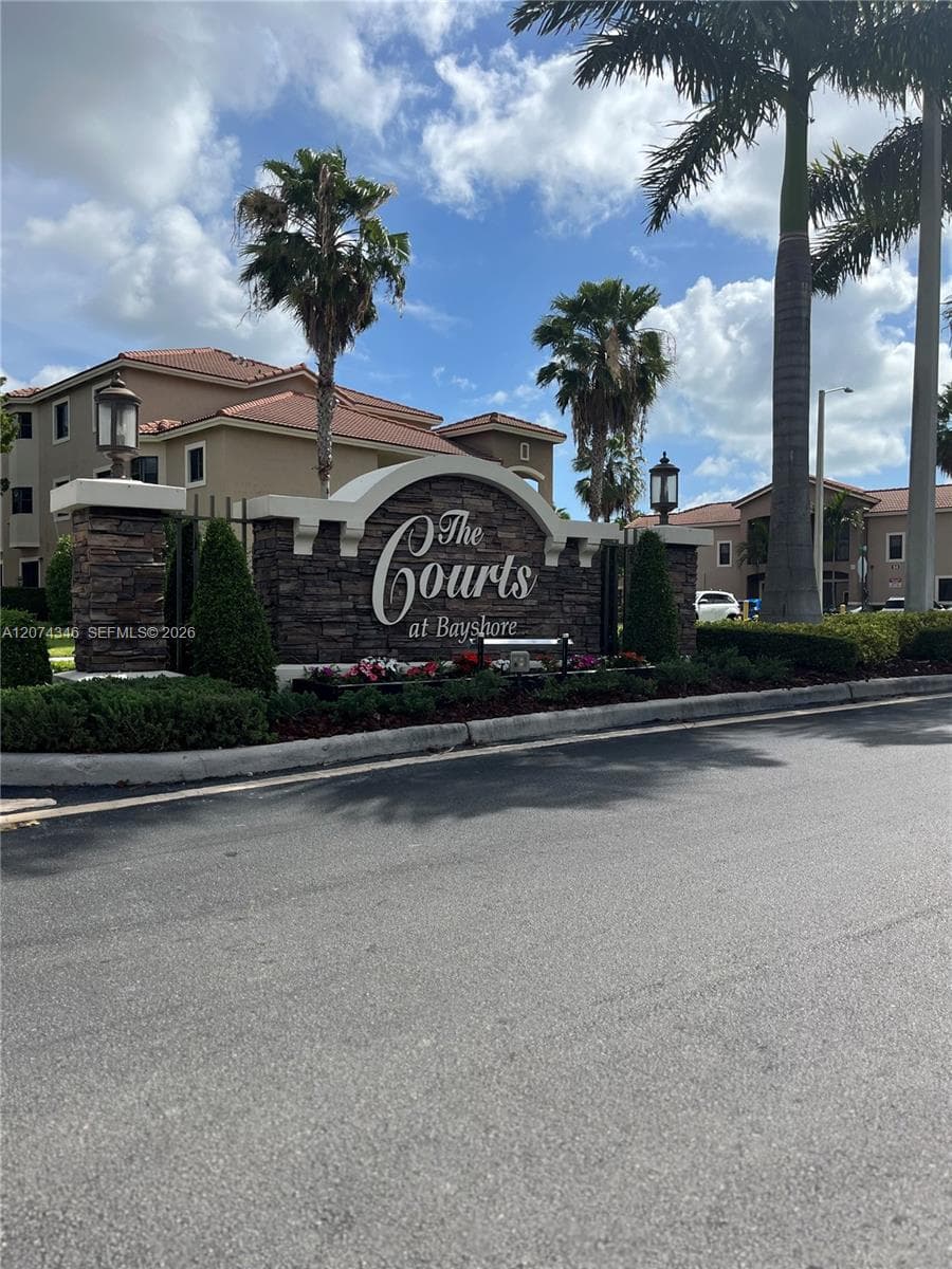 22731 SW 88th Pl # 205, Cutler Bay, FL 33190
