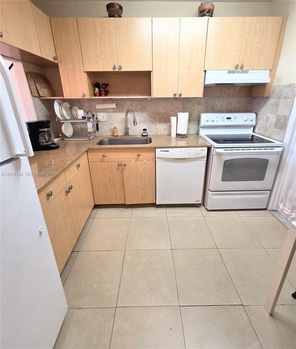 981 Hillcrest Ct # 115, Hollywood, FL 33021 — zdjęcie 3