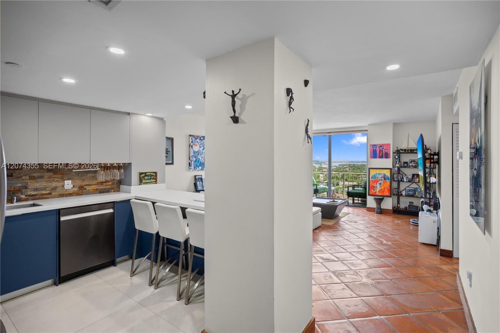 2350 NE 135th St # 1204, North Miami, FL 33181 — zdjęcie 3