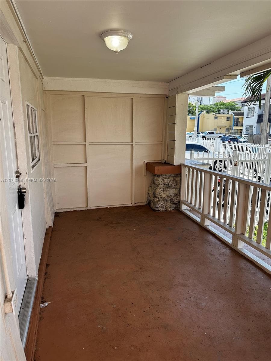 1545 NW 1st St # 1537, Miami, FL 33125 — zdjęcie 2