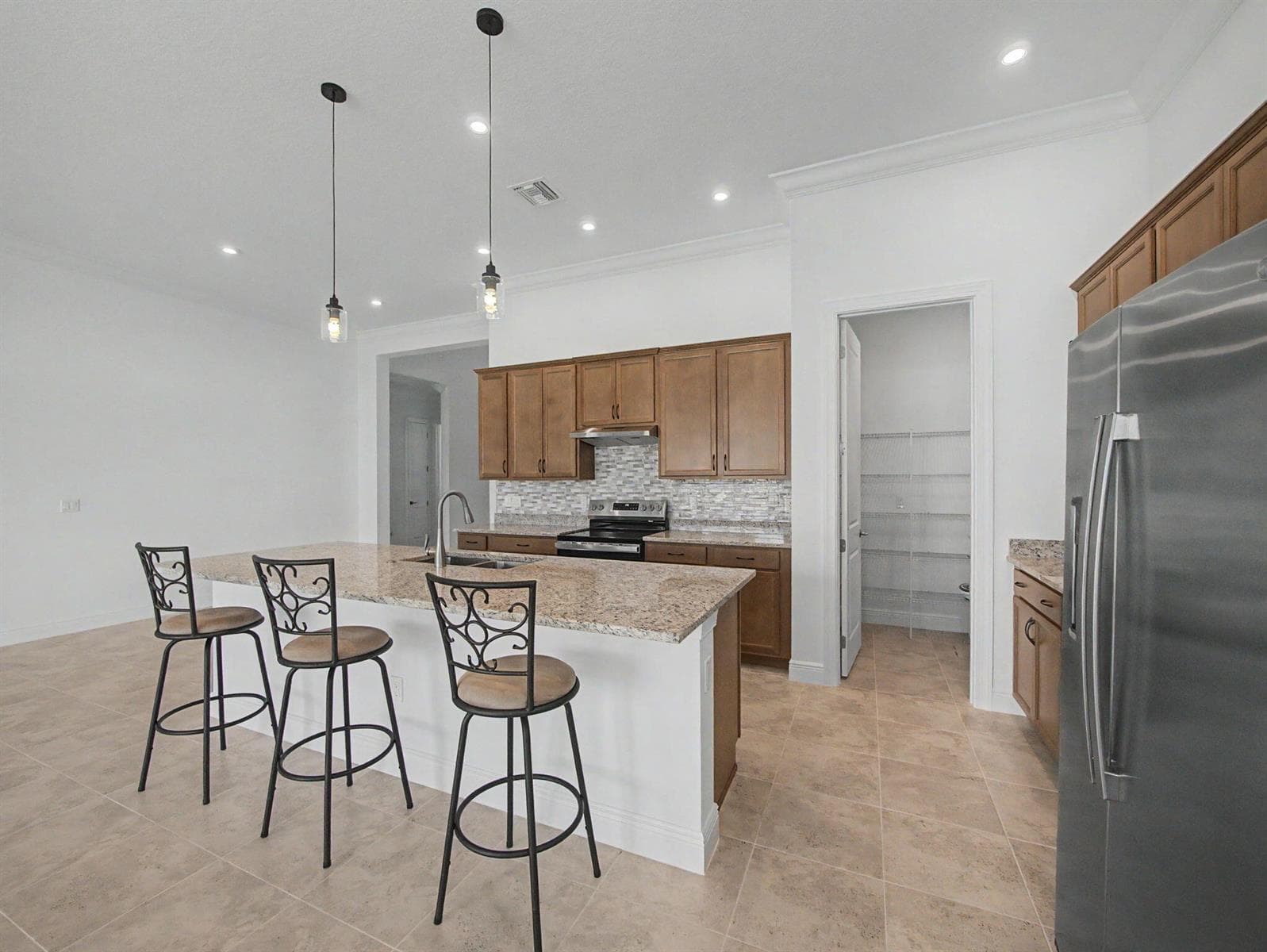 8623 SW CANTANTE Way, Port St. Lucie, FL 34987 — zdjęcie 4