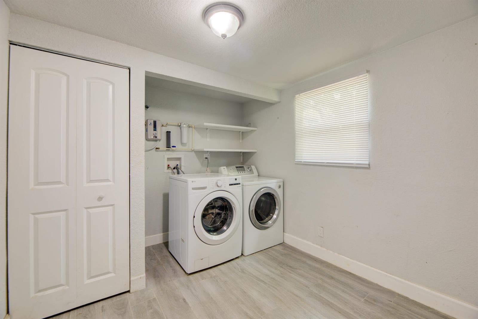 2633 NE 16TH Avenue, Pompano Beach, FL 33064 — zdjęcie 2