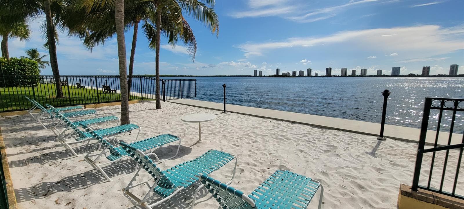 1125 Lake Shore Drive # 202, Lake Park, FL 33403