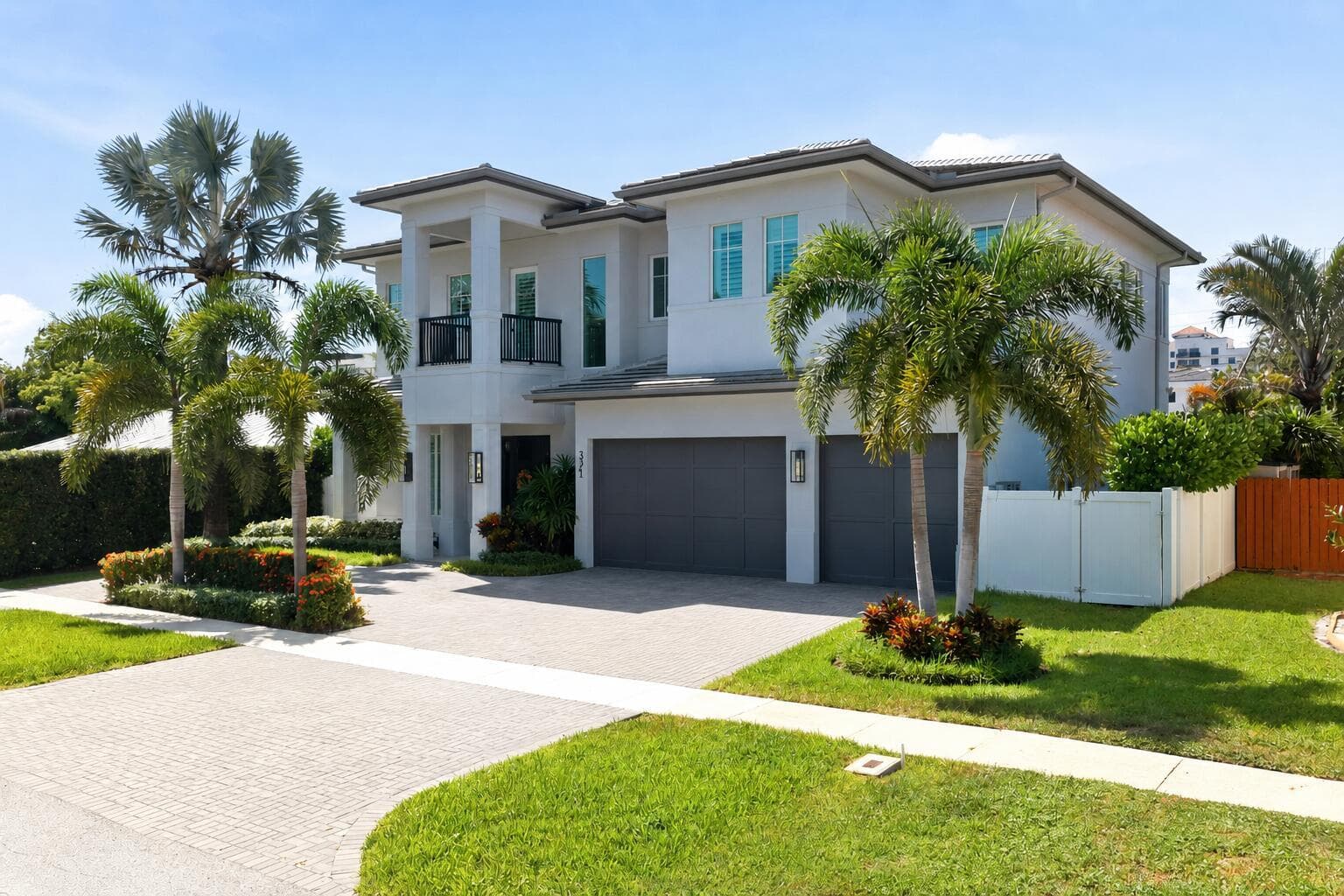 334 NE 3RD Court, Boca Raton, FL 33432 — zdjęcie 2