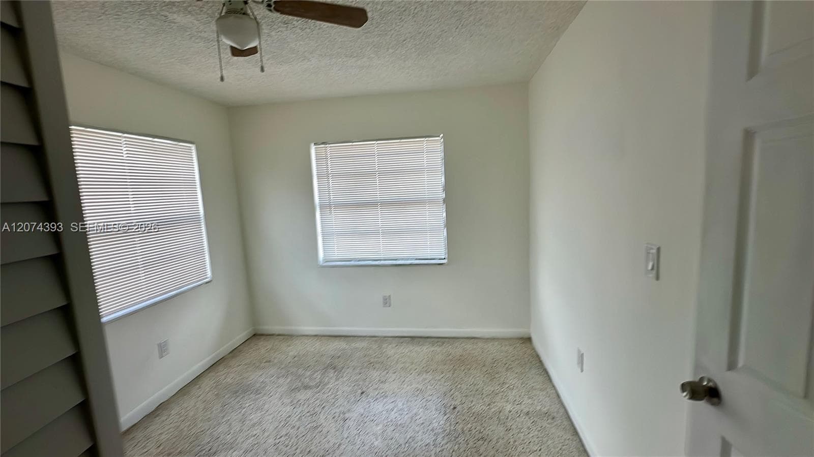 59 W 26th St # 8, Hialeah, FL 33010 — zdjęcie 4