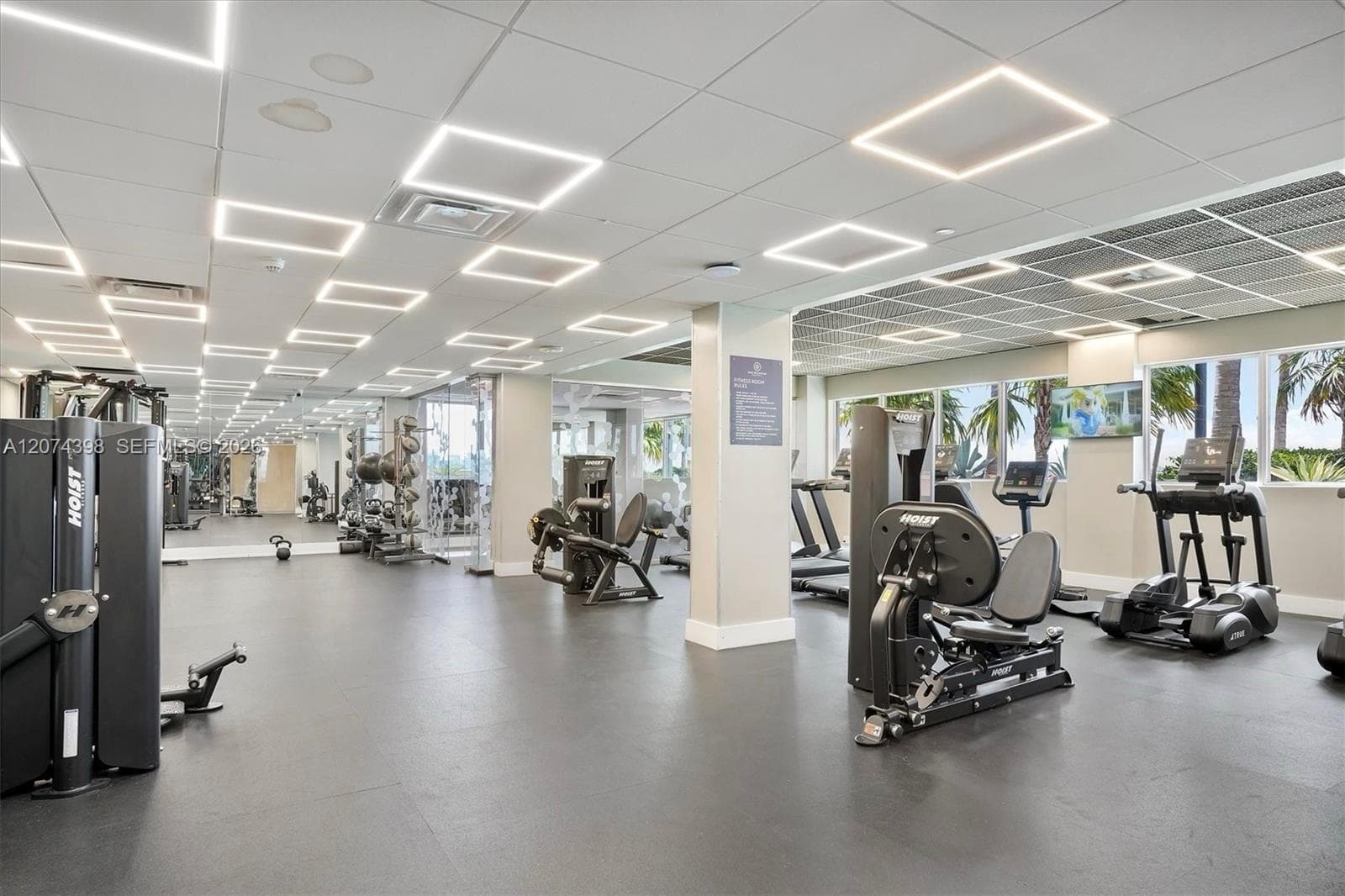 7501 E Treasure Dr # 6K, North Bay Village, FL 33141 — zdjęcie 2