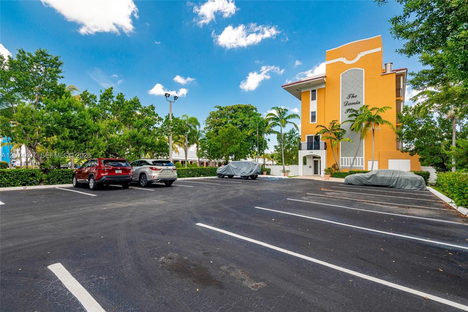 555 E Dania Beach Blvd # 9, Dania Beach, FL 33004