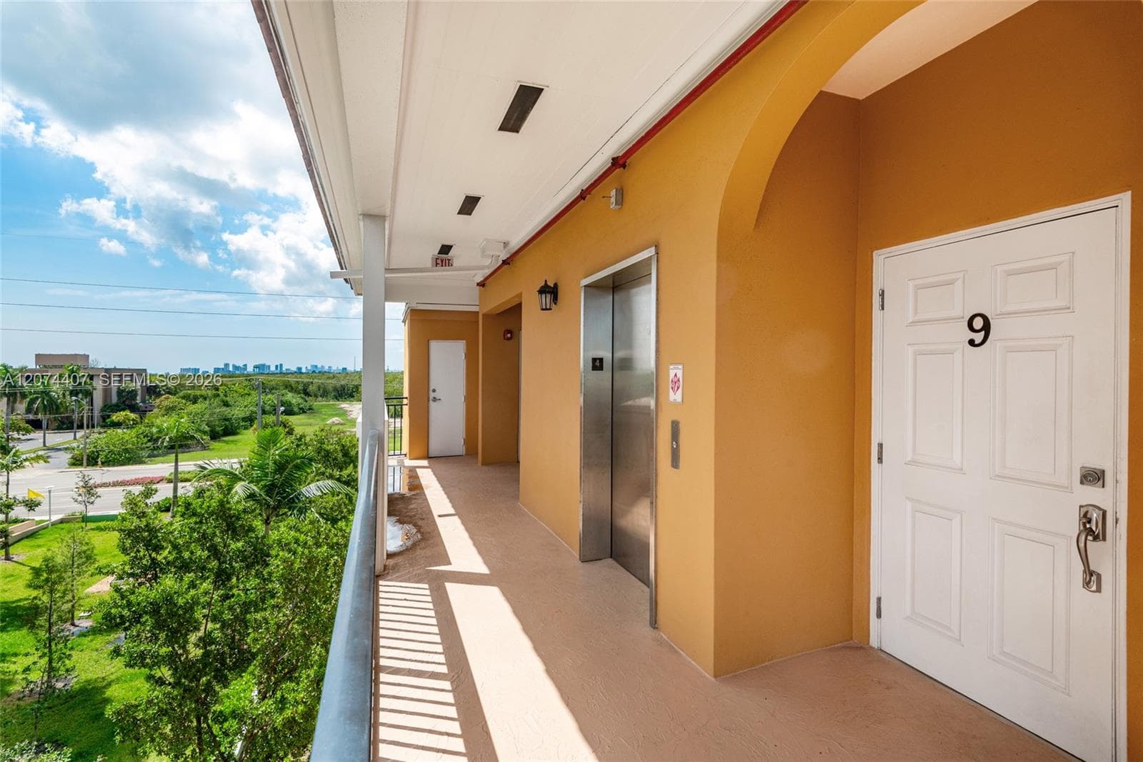 555 E Dania Beach Blvd # 9, Dania Beach, FL 33004 — zdjęcie 5