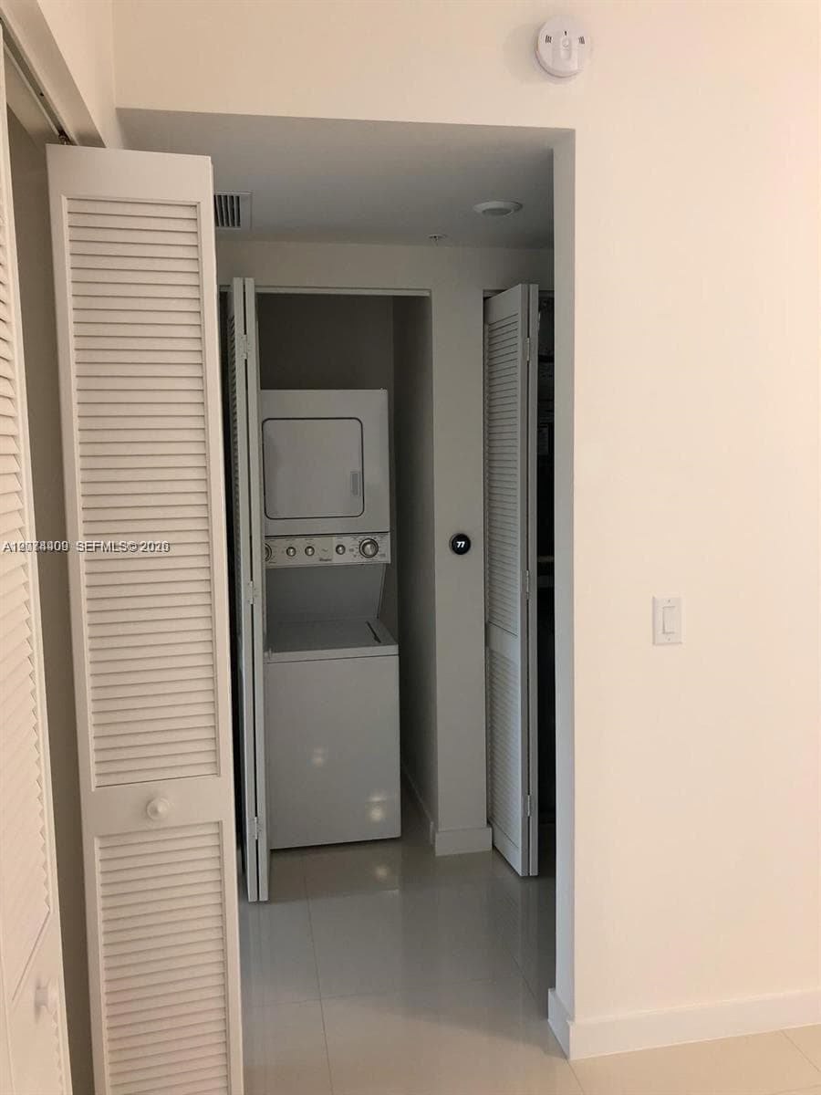 7875 NW 107th Ave # 406, Doral, FL 33178 — zdjęcie 3