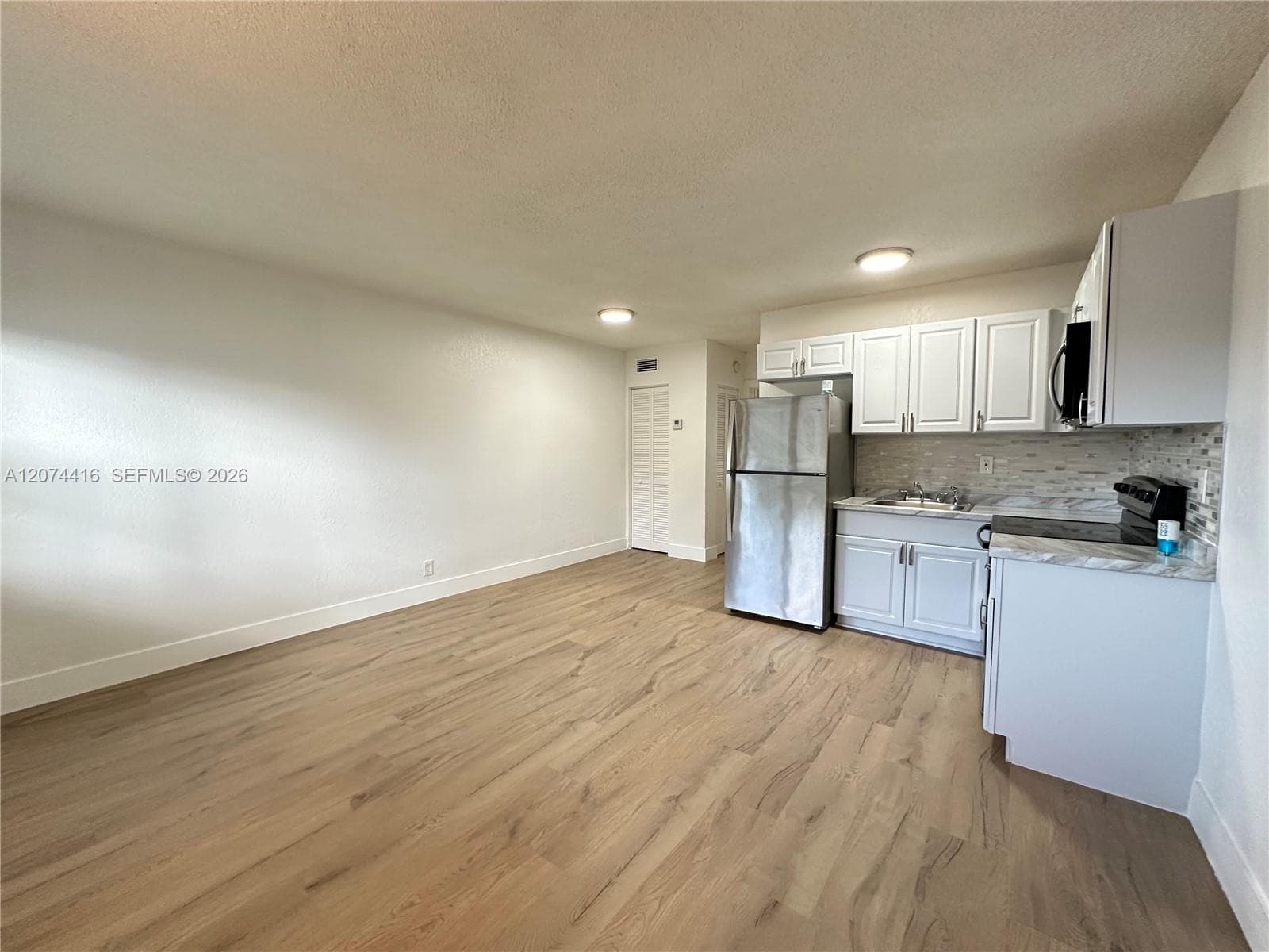 3616 NE 11th Ave # 3, Oakland Park, FL 33334 — zdjęcie 3