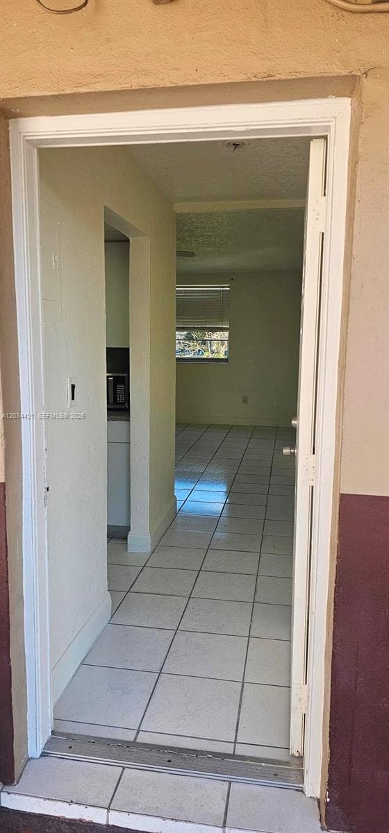 652 NW 3rd St # 304, Miami, FL 33128 — zdjęcie 2