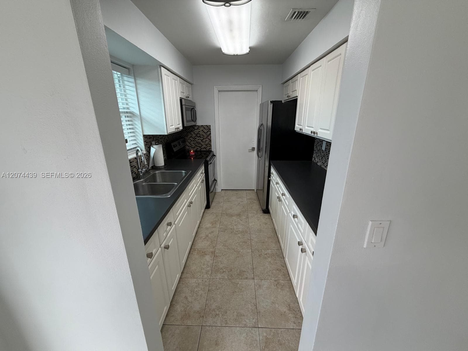 1000 NW 76th Ter, Pembroke Pines, FL 33024 — zdjęcie 4