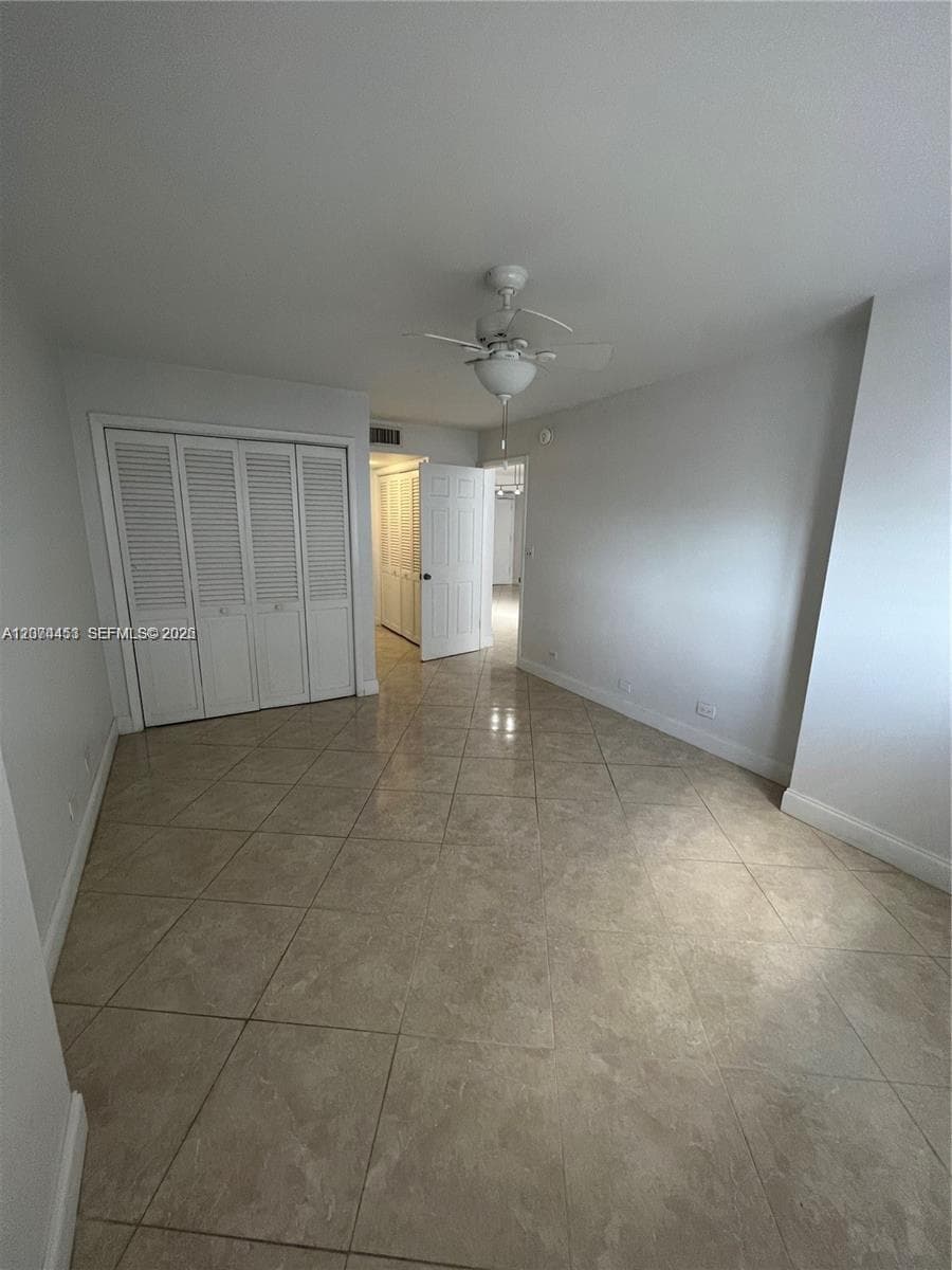 6039 Collins Ave # 423, Miami Beach, FL 33140 — zdjęcie 3