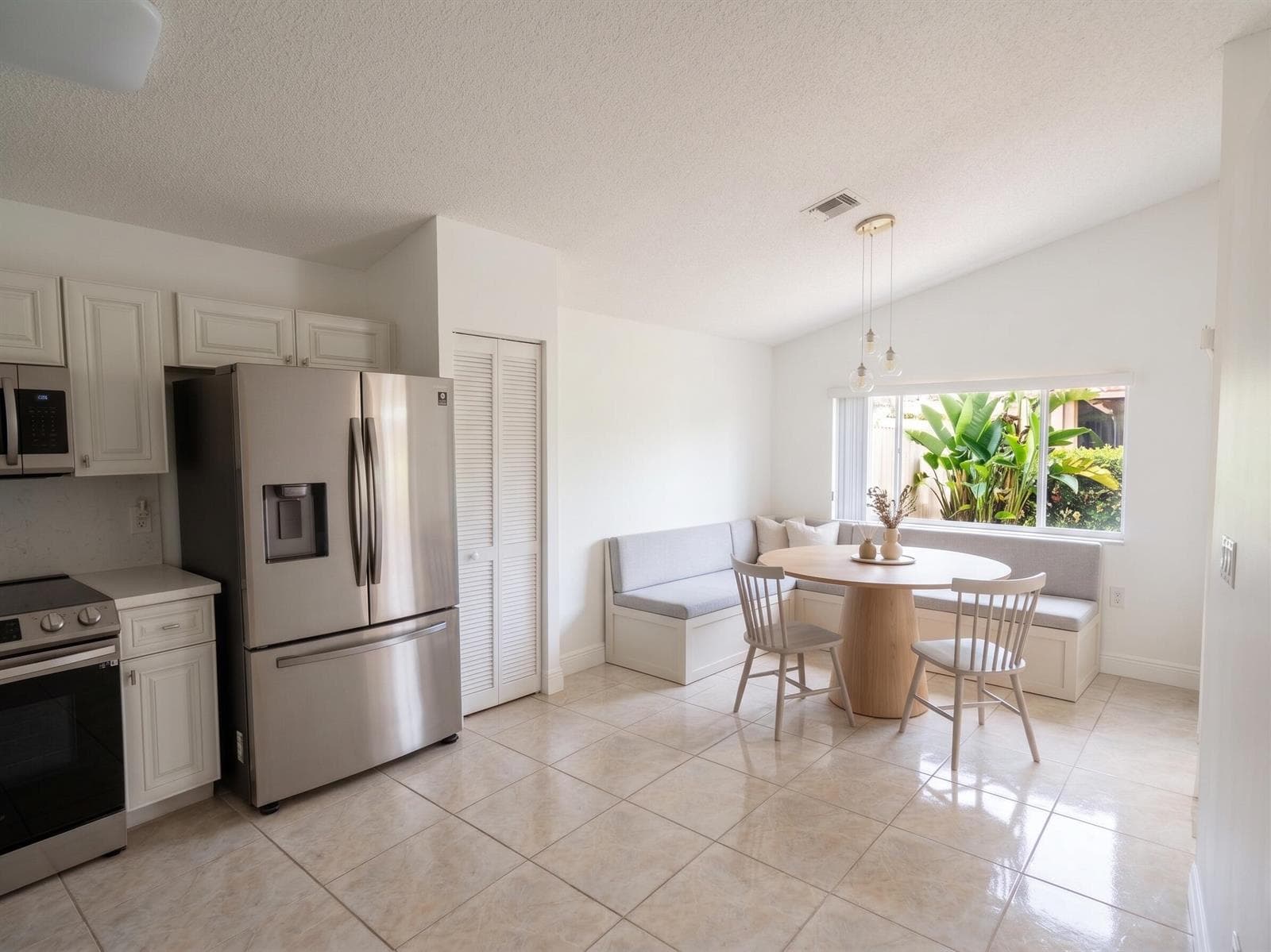 17904 SW 1st Street, Pembroke Pines, FL 33029 — zdjęcie 3