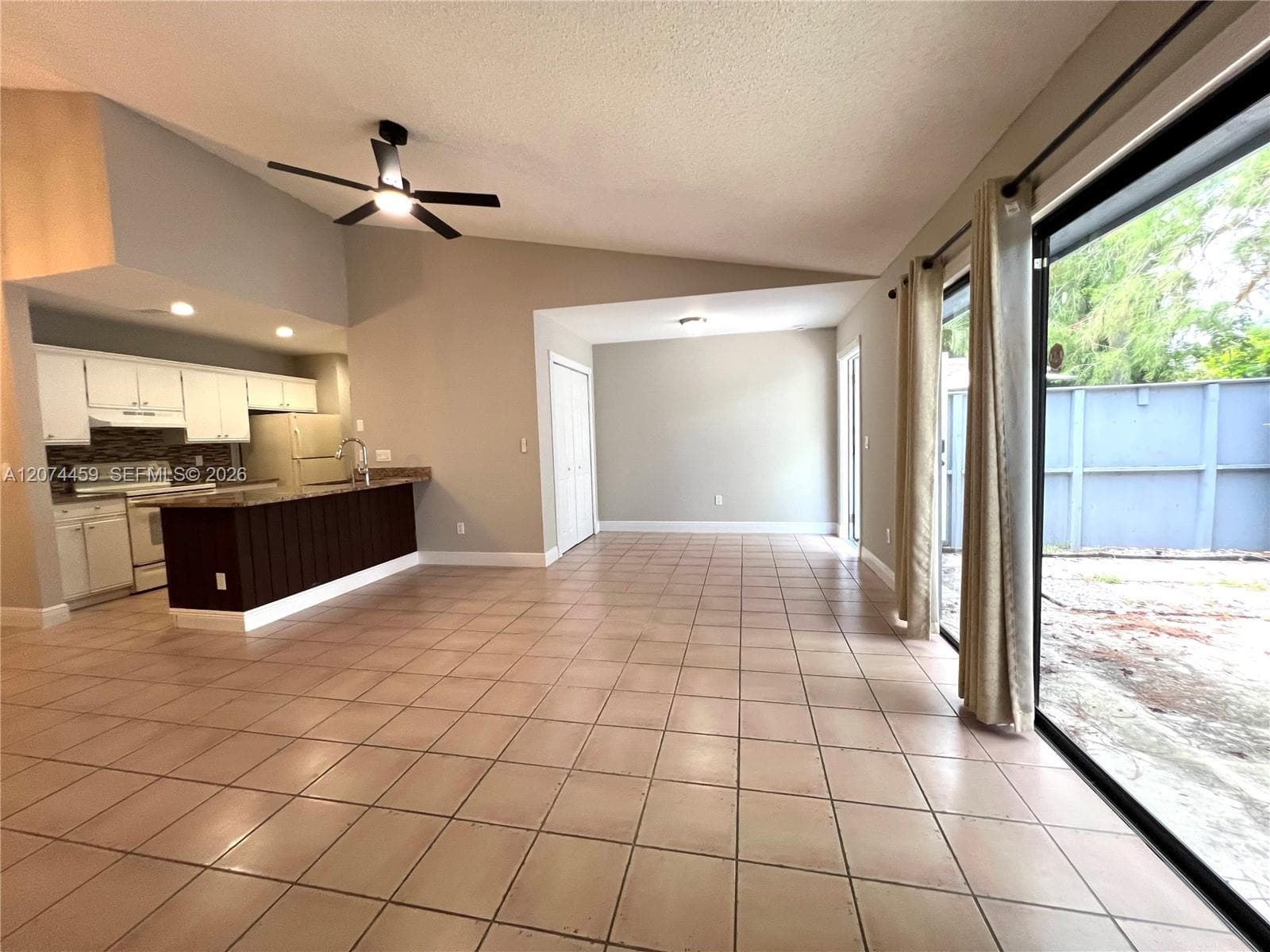 1077 Goldenrod Rd, Wellington, FL 33414 — zdjęcie 3