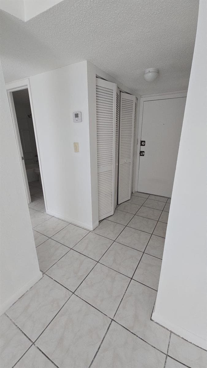 3600 NW 21ST Street # 203, Lauderdale Lakes, FL 33311 — zdjęcie 3