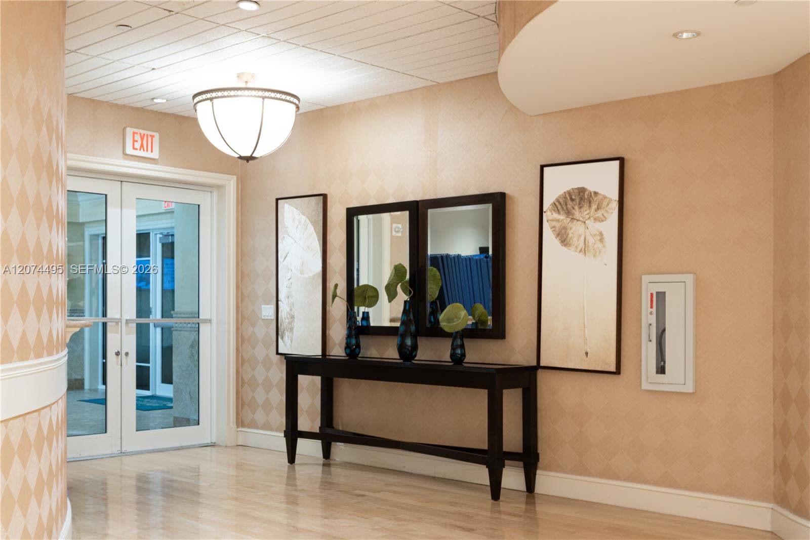 20000 E Country Club Dr # 307, Aventura, FL 33180 — zdjęcie 2