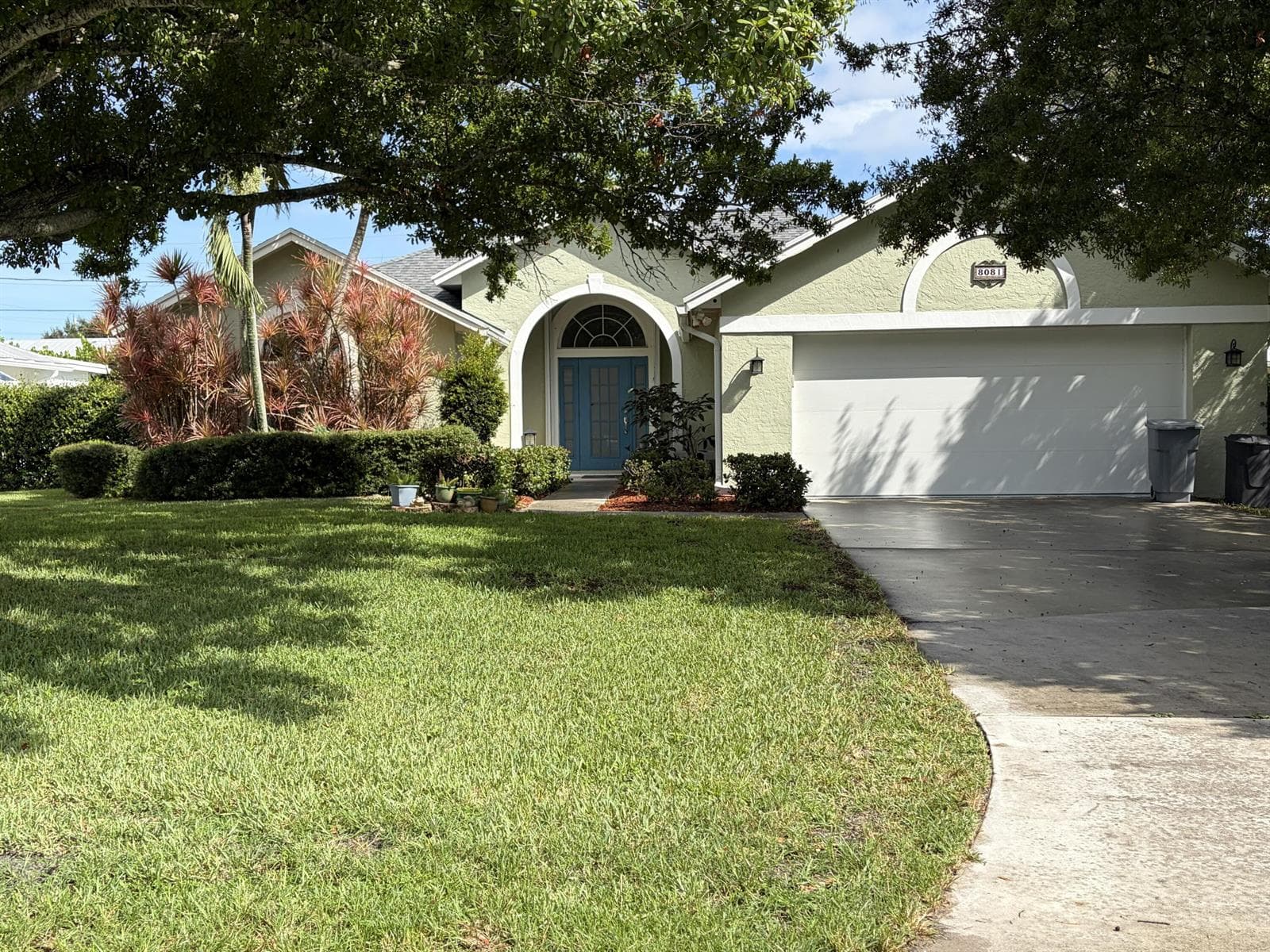 8081 SE HELEN Terrace, Hobe Sound, FL 33455 — zdjęcie 2