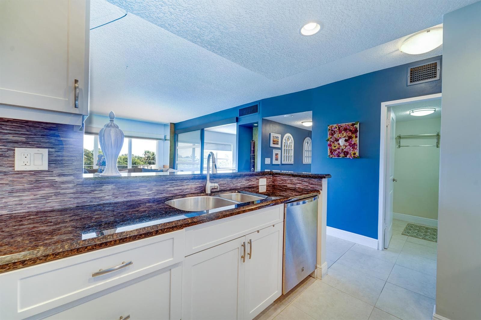 2500 E LAS OLAS Boulevard # 403, Fort Lauderdale, FL 33301 — zdjęcie 3