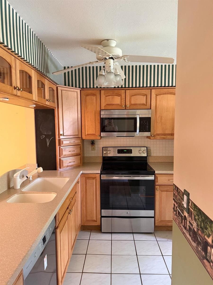 3704 Arelia Drive N, Delray Beach, FL 33445 — zdjęcie 2