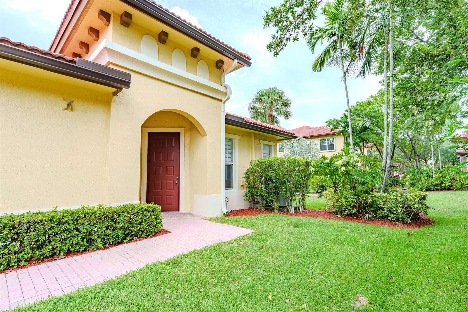 5733 NW 119th Drive, Coral Springs, FL 33076 — zdjęcie 2