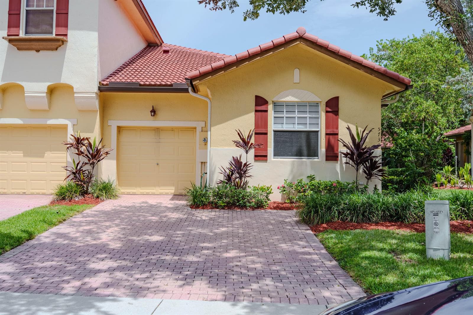 5733 NW 119th Drive, Coral Springs, FL 33076
