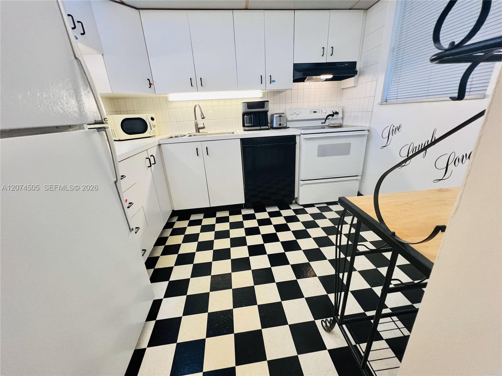 2309 S Cypress Bend Dr # 414C, Pompano Beach, FL 33069 — zdjęcie 3