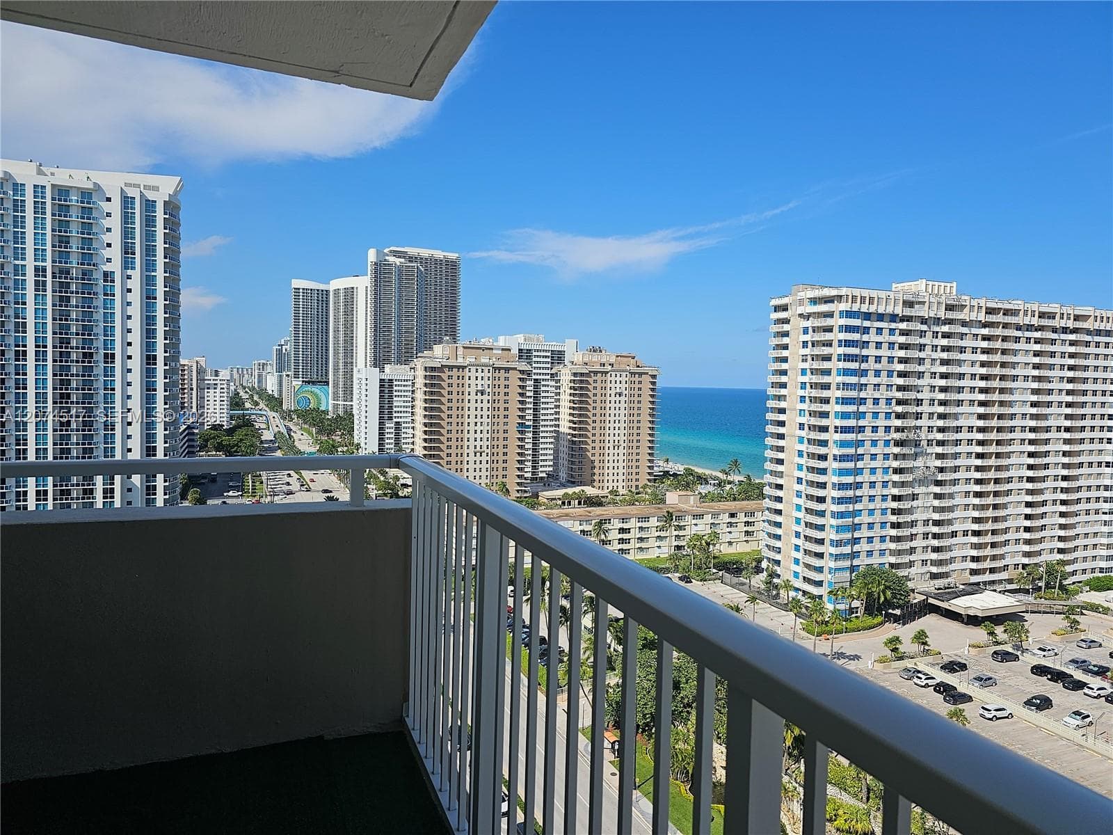 1985 S Ocean Dr # 17P, Hallandale Beach, FL 33009