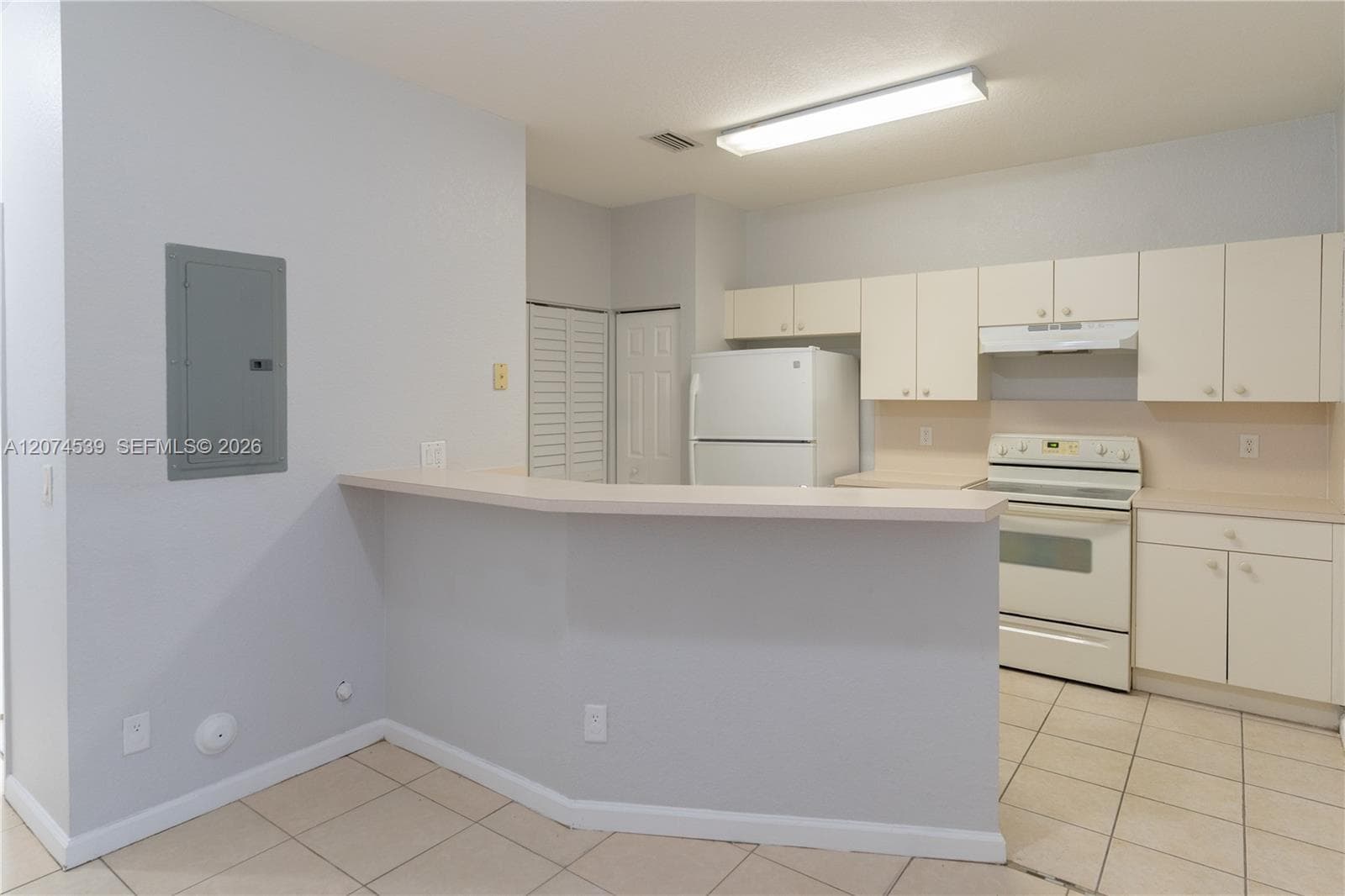 806 N Santa Catalina Cir, North Lauderdale, FL 33068 — zdjęcie 4