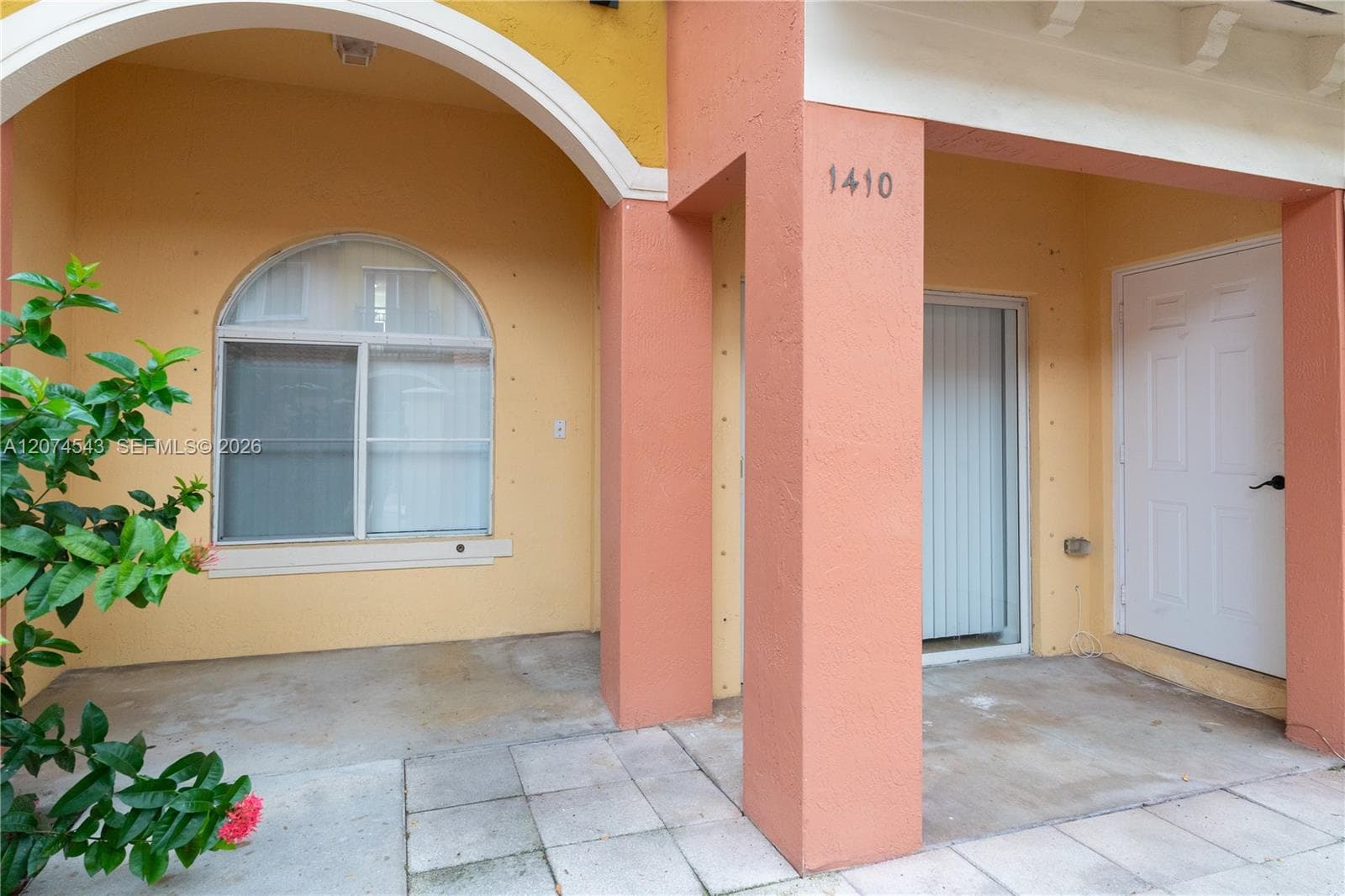 1410 S Santa Catalina Cir, North Lauderdale, FL 33068 — zdjęcie 5