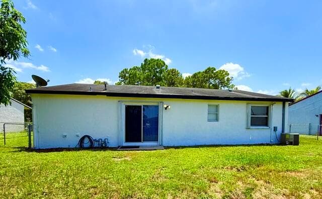 4156 CAESAR Circle, FL 33463 — zdjęcie 3