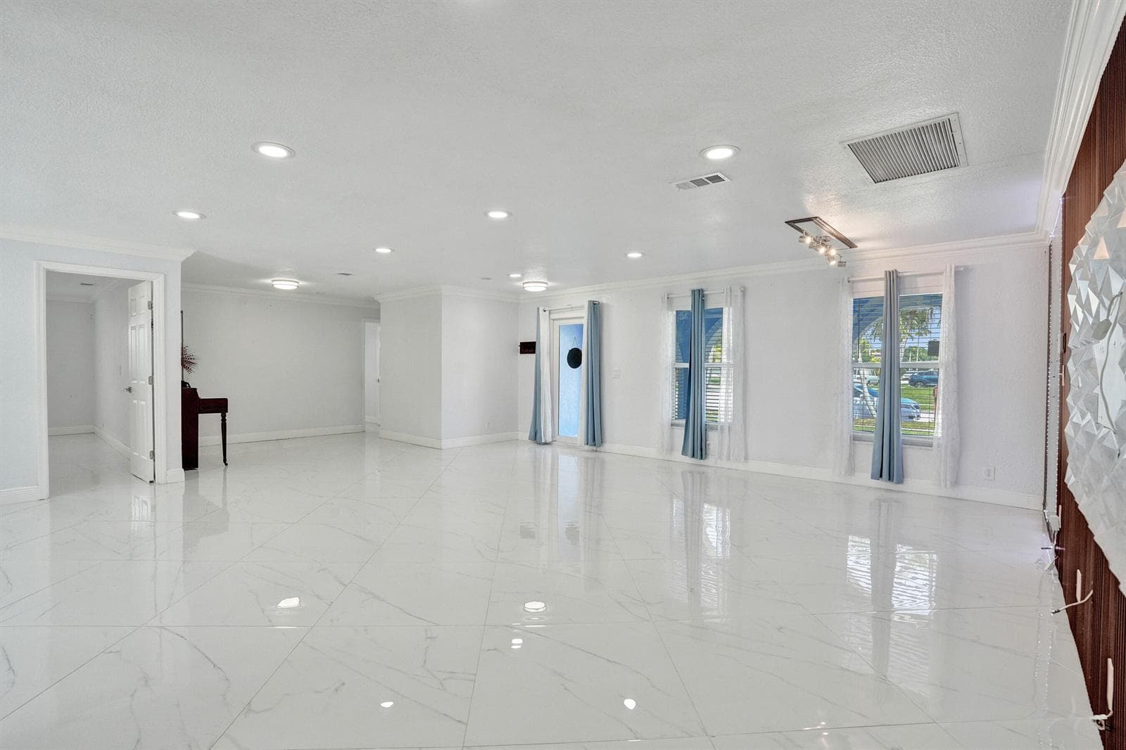 855 NW 80TH Terrace, Margate, FL 33063 — zdjęcie 3
