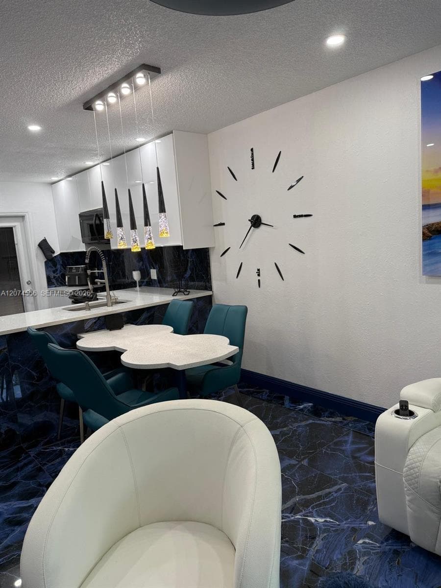 5121 W Oakland Park Blvd # 212, Lauderdale Lakes, FL 33313 — zdjęcie 3