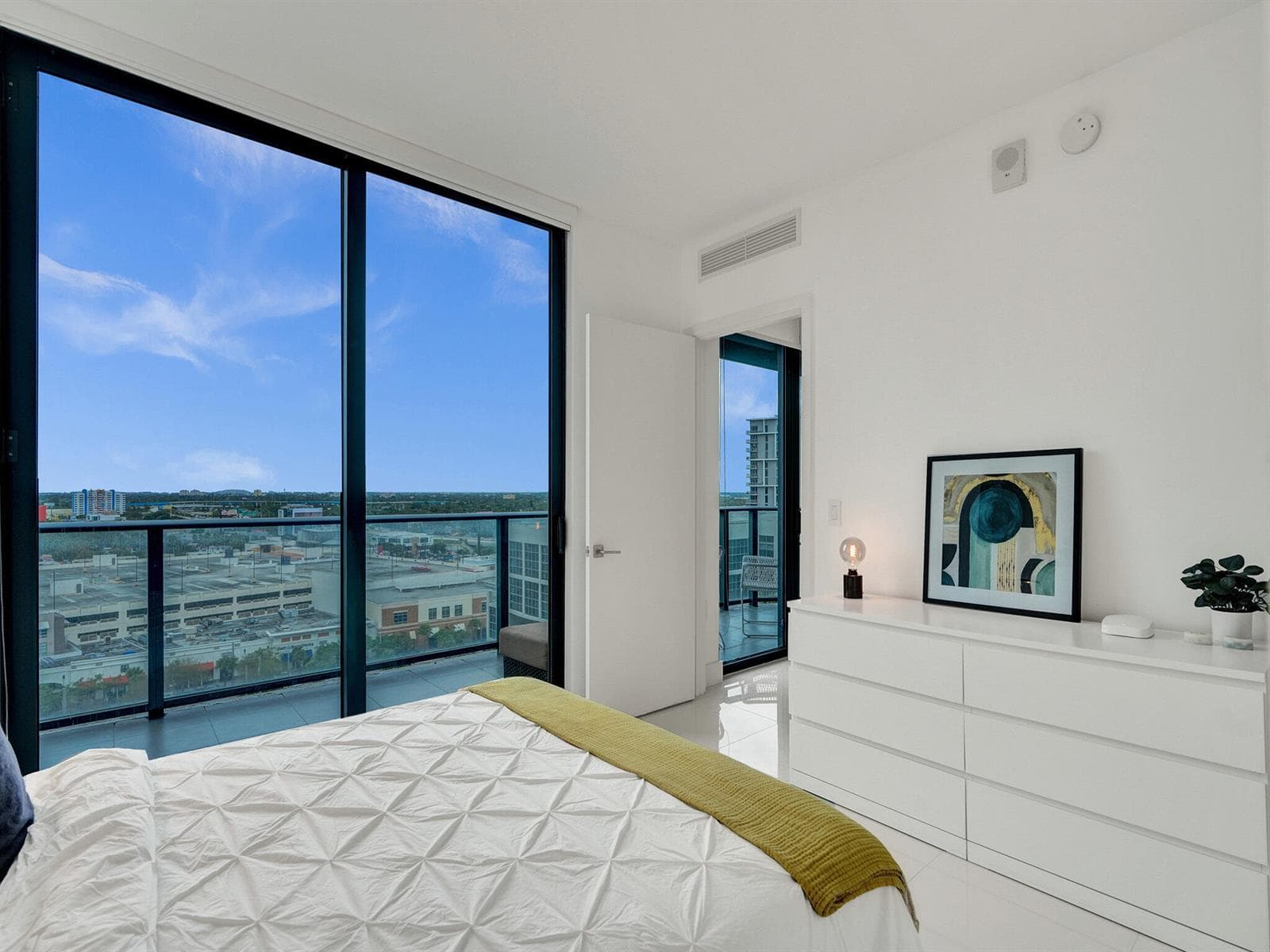 121 NE 34TH Street # 1210, Miami, FL 33137 — zdjęcie 3