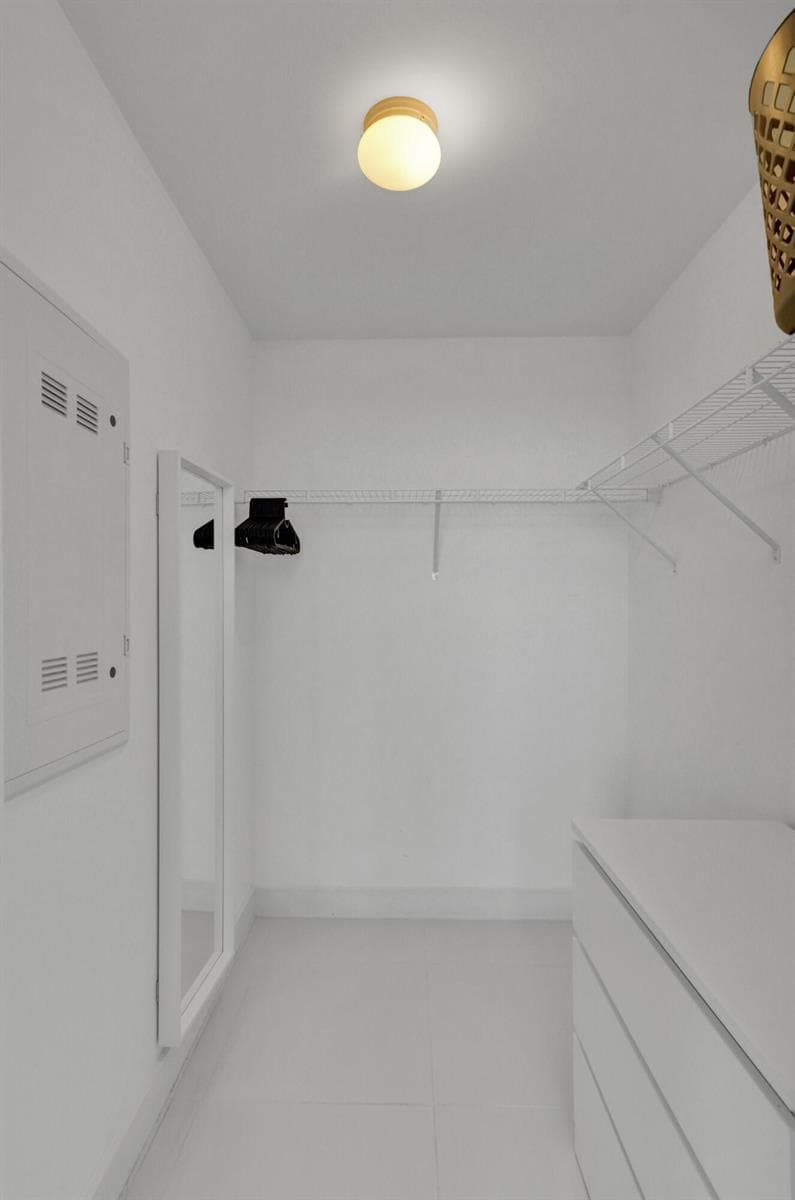 121 NE 34TH Street # 1210, Miami, FL 33137 — zdjęcie 5