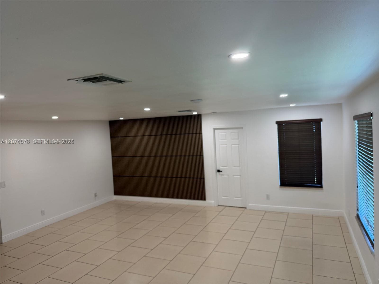 5201 SW 22nd St, West Park, FL 33023 — zdjęcie 5
