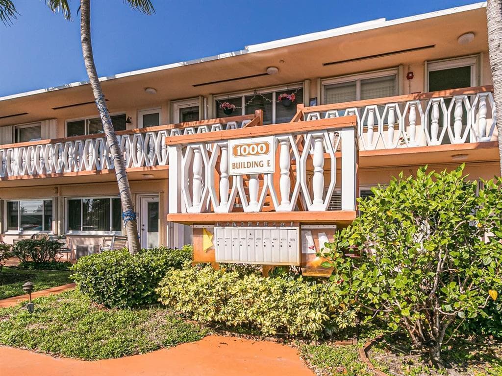1000 SW 11th Avenue # 12A BLDG E, Hallandale Beach, FL 33009 — zdjęcie 4