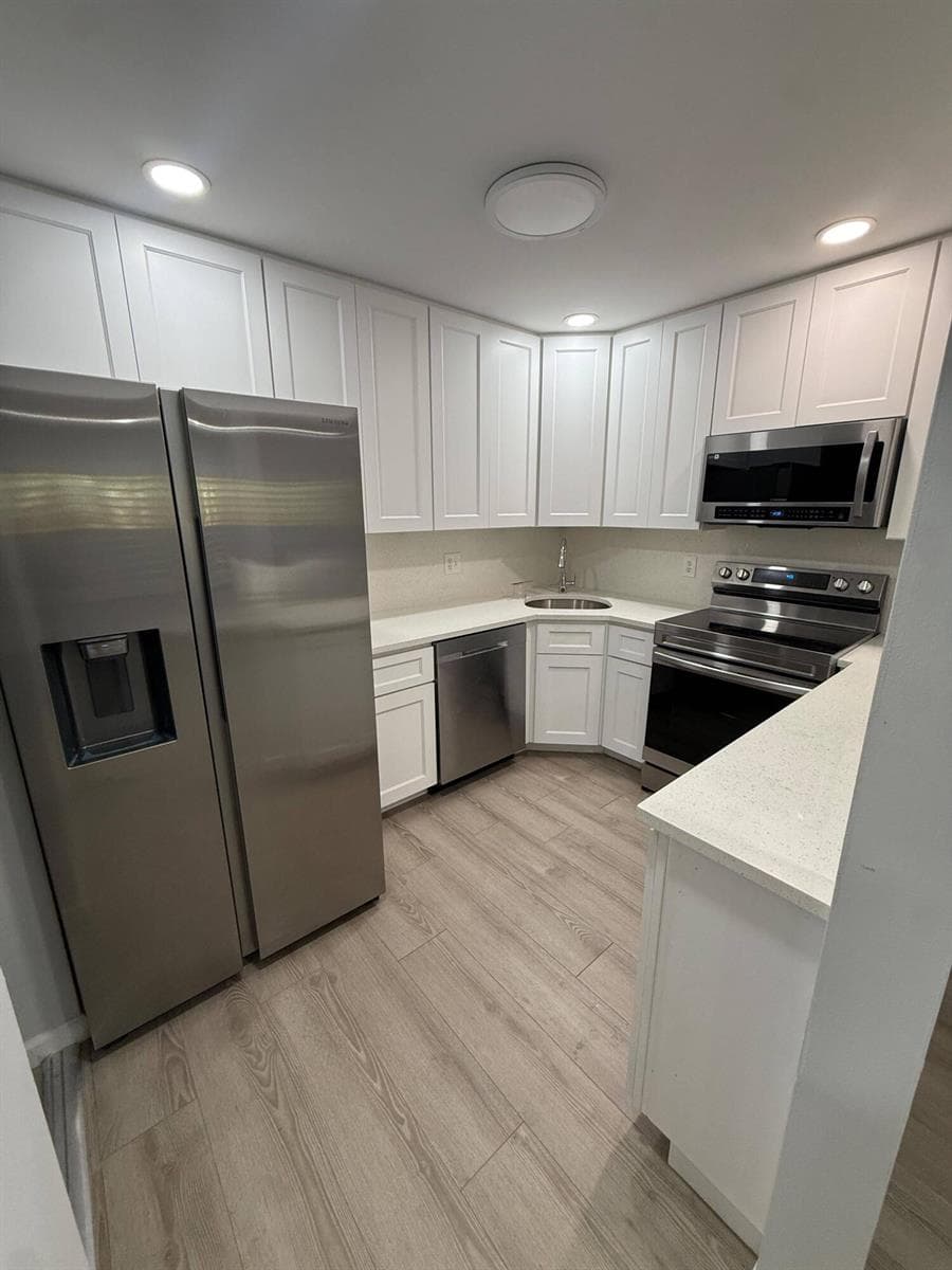 403 PINE GLEN Lane # C-2, FL 33463 — zdjęcie 4