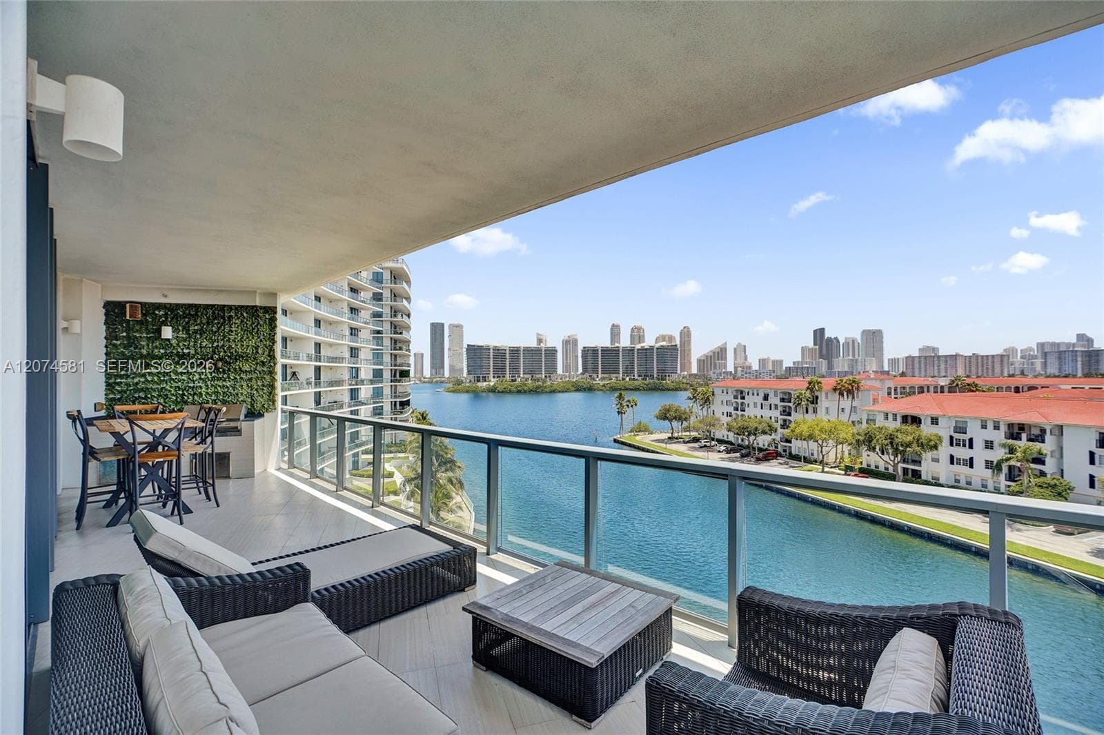 3250 NE 188th St # 501, Aventura, FL 33180