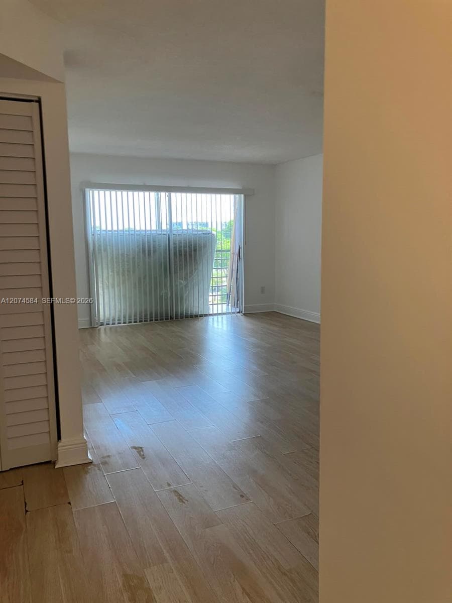 2800 NW 56th Ave # H405, Lauderhill, FL 33313 — zdjęcie 3