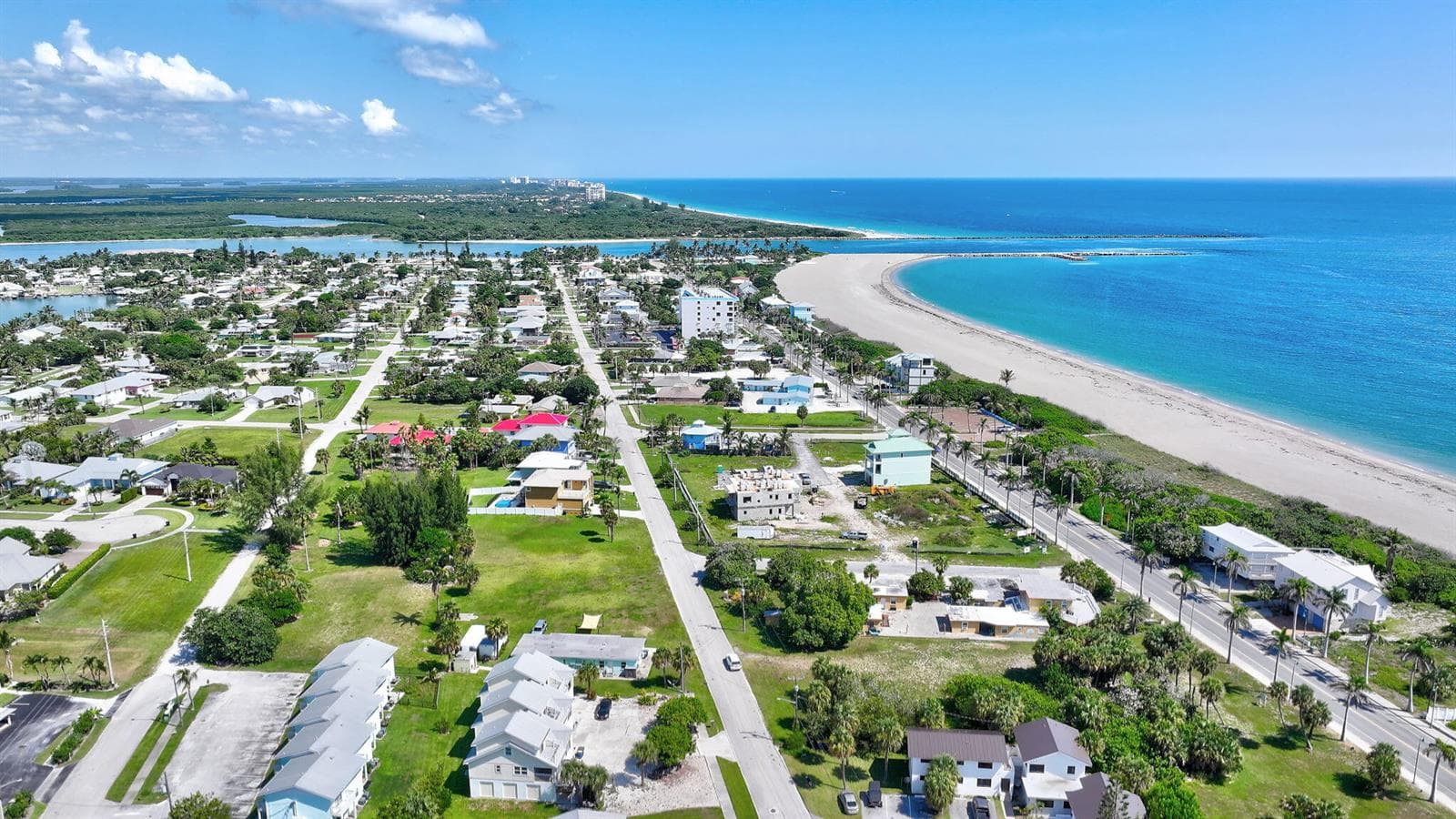 651 HERNANDO Street, Fort Pierce, FL 34949 — zdjęcie 2