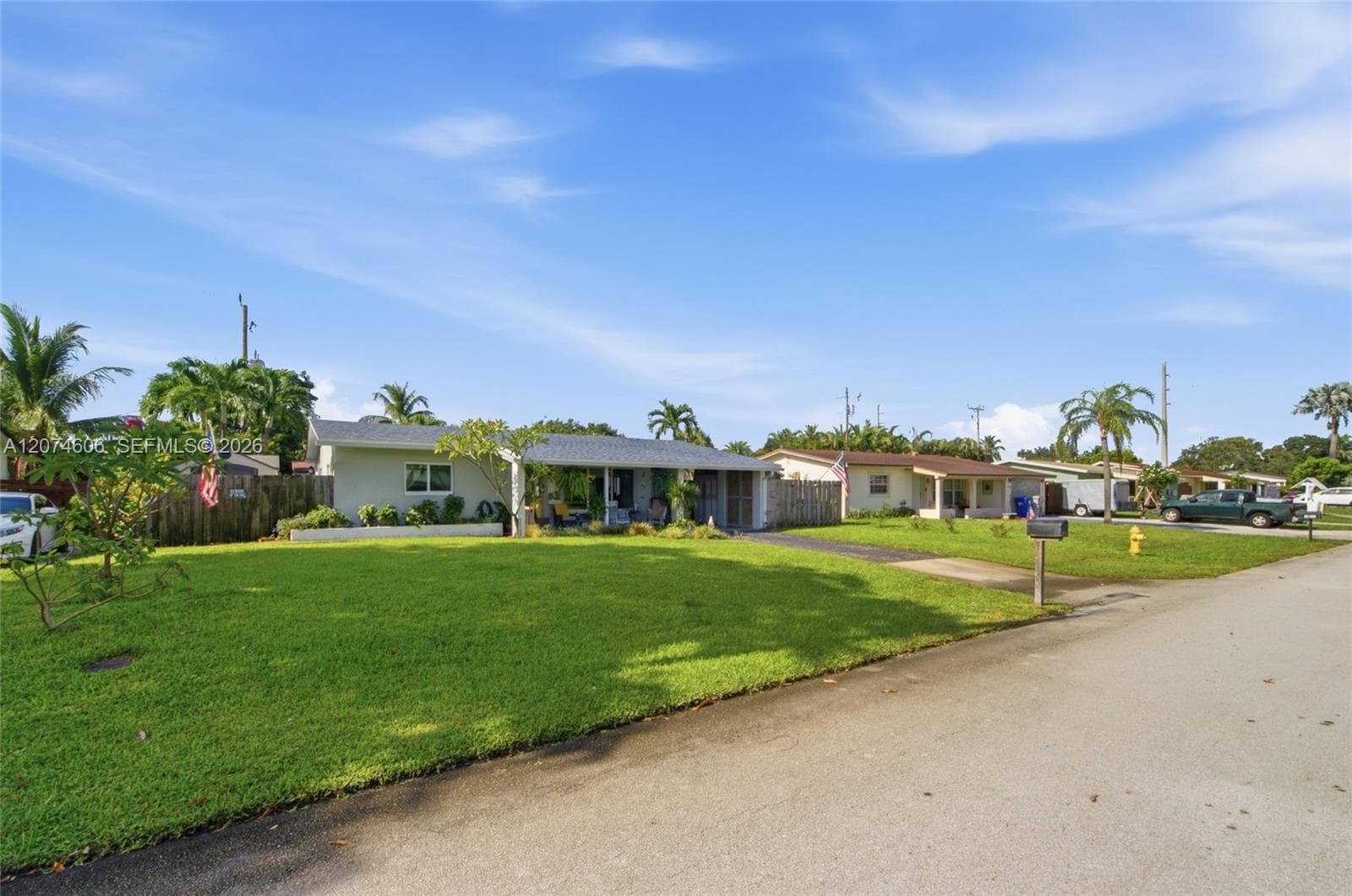 1540 NE 34th St, Pompano Beach, FL 33064 — zdjęcie 2