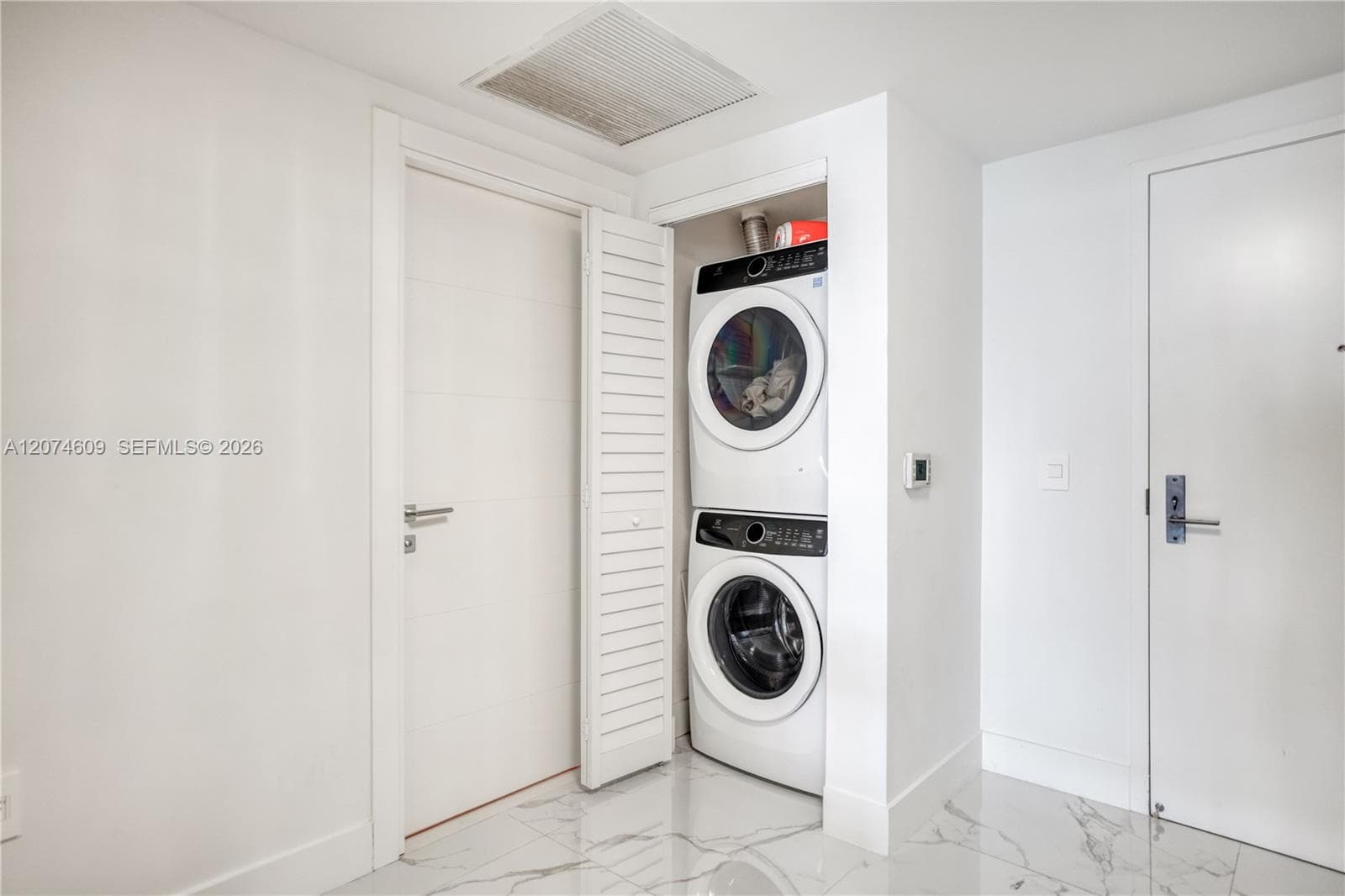330 Sunny Isles Blvd # 5-906, Sunny Isles Beach, FL 33160 — zdjęcie 4
