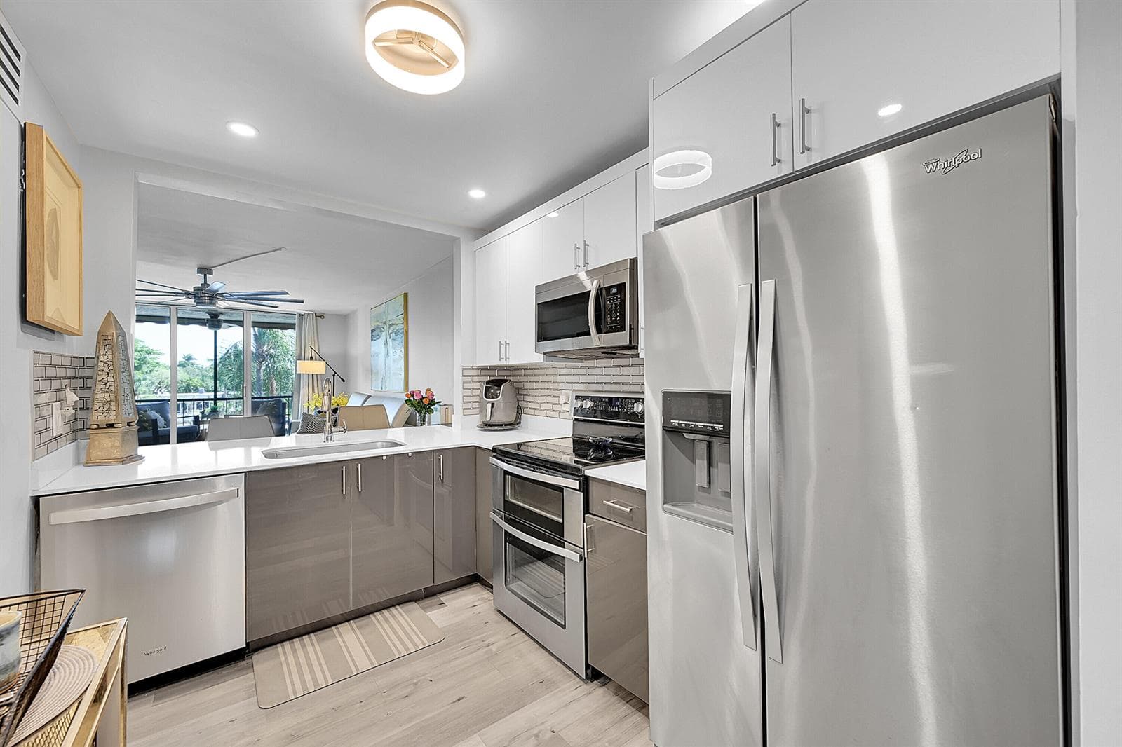 777 S FEDERAL Highway # C302, Pompano Beach, FL 33062 — zdjęcie 2