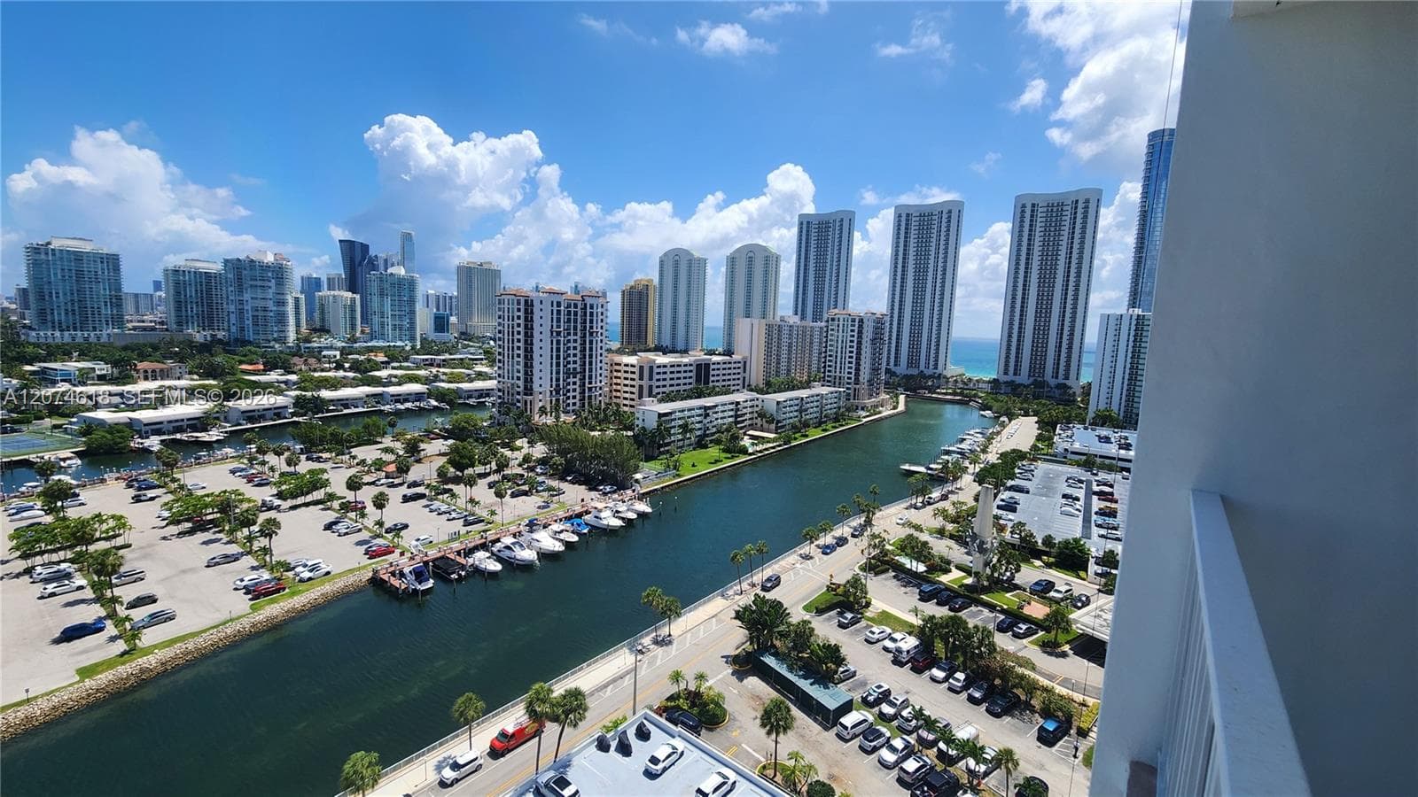500 Bayview Dr # 1725, Sunny Isles Beach, FL 33160 — zdjęcie 2