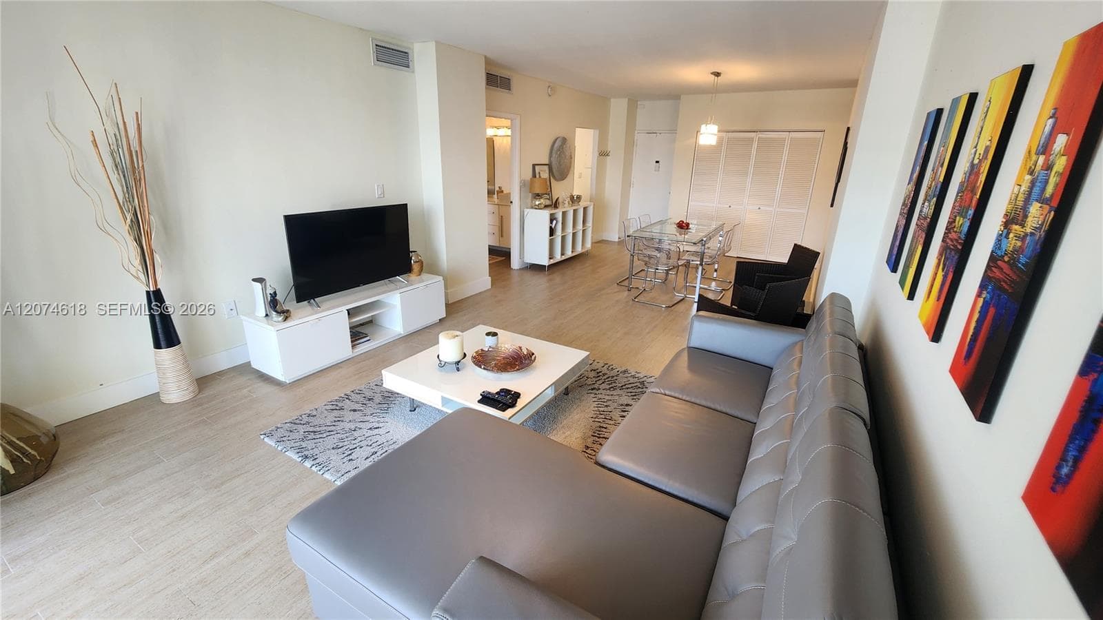 500 Bayview Dr # 1725, Sunny Isles Beach, FL 33160 — zdjęcie 4