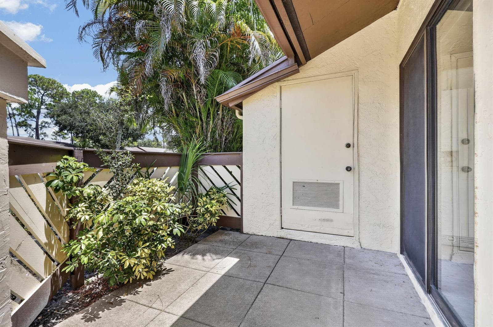 184 MASTIC TREE Court, Royal Palm Beach, FL 33411 — zdjęcie 4