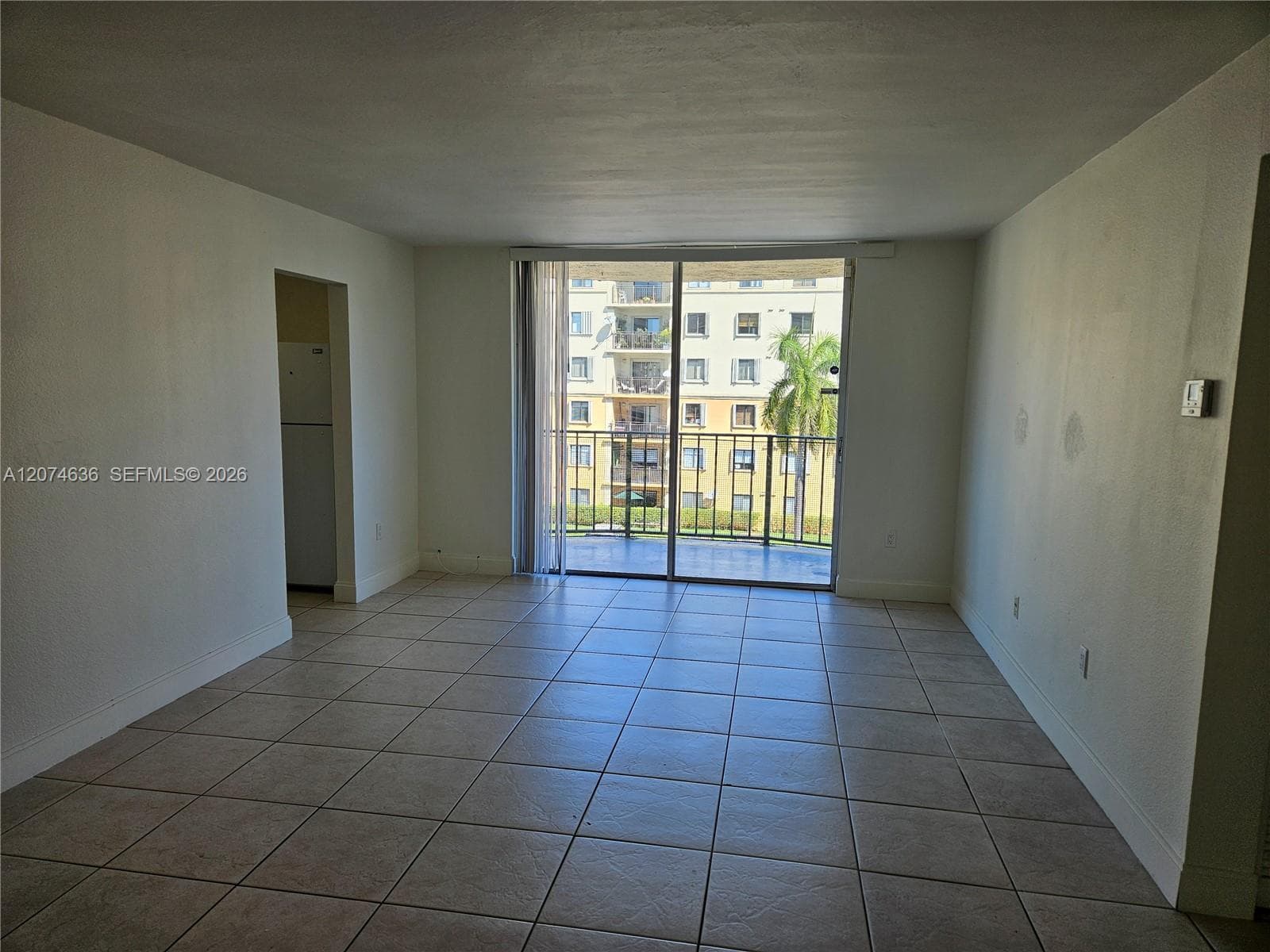 9320 Fontainebleau Blvd # 401, Miami, FL 33172 — zdjęcie 4