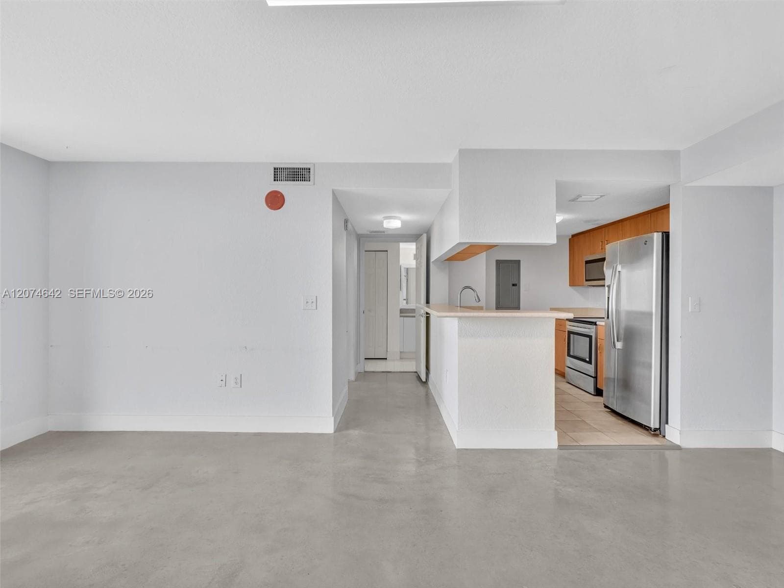 816 NW 11th St # 1208, Miami, FL 33136 — zdjęcie 4